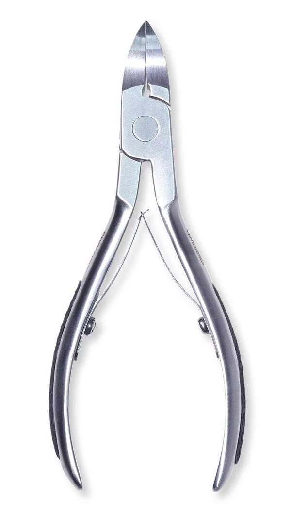 Manicure Cuticle Care Men Series Nail Nipper 309970030421 hero 9x16